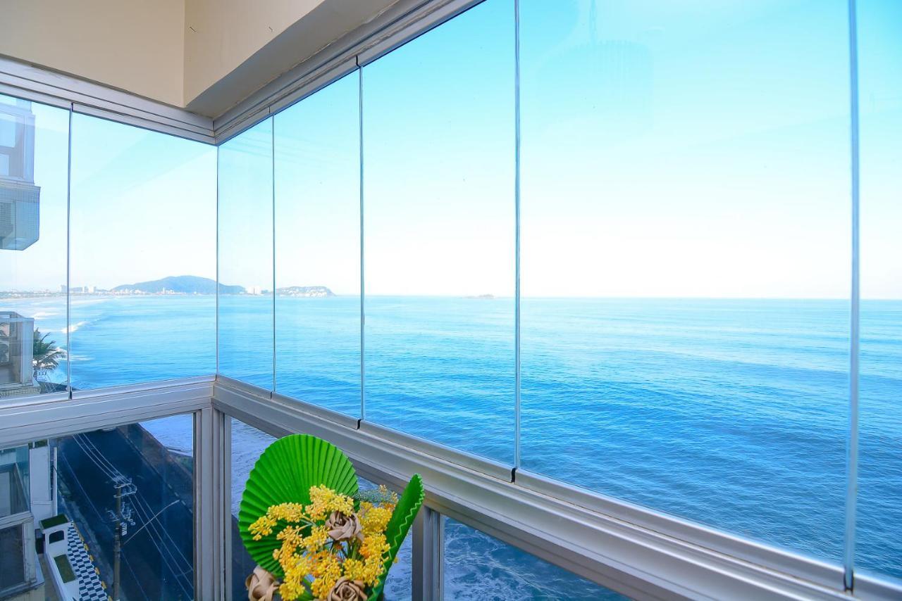 Apartamento No Morro Do Maluf, Frente Ao Mar グァルジャー エクステリア 写真